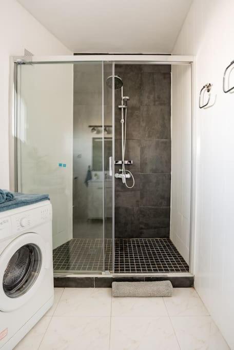 Apartment Charming Flat In Puerto Marina, *